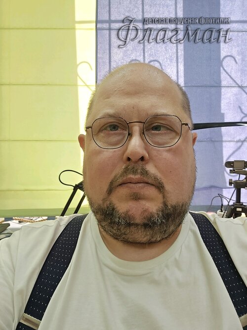 6c43a81f.ID Photo.064500